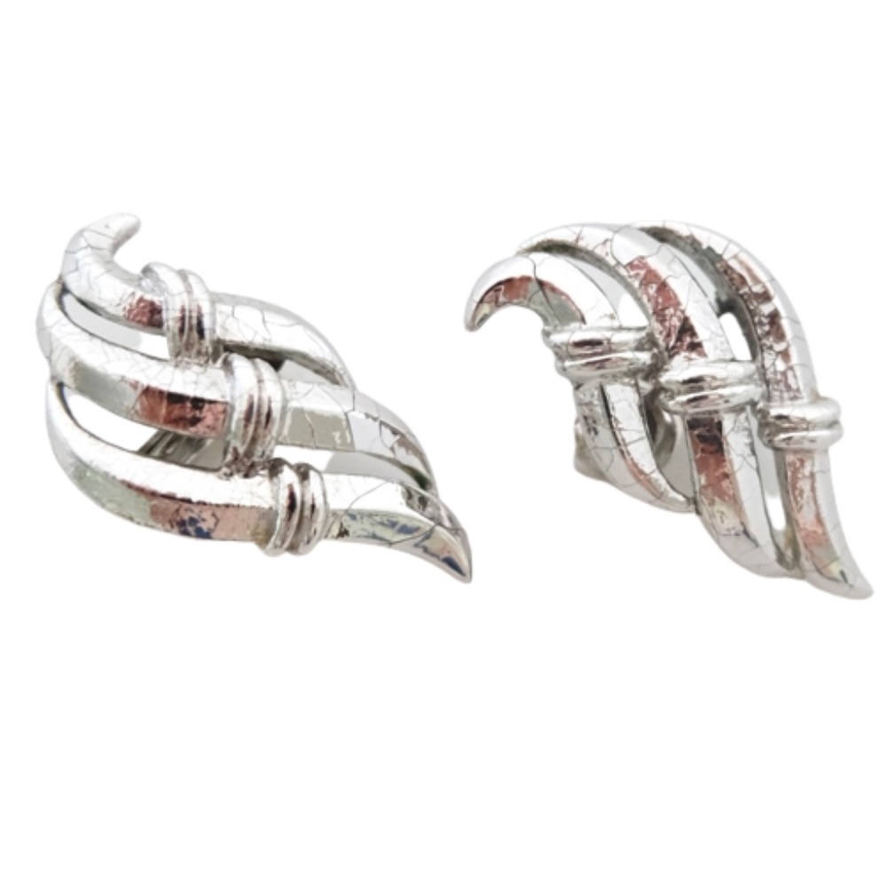 VINTAGE 60s CROWN TRIFARI  Signed Textured SILVER CLIP-ON ANGEL WINGS EARRINGS